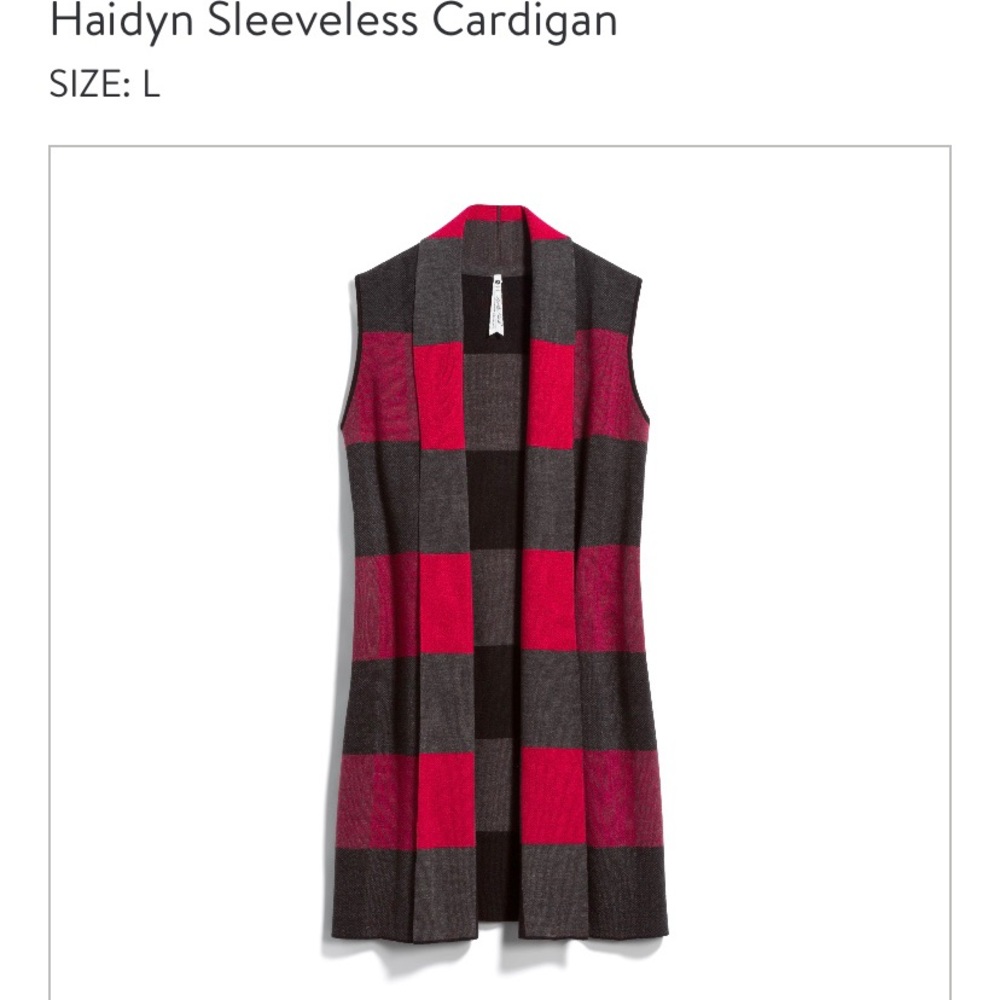 Leo and Nicole haidyn sleeveless cardigan